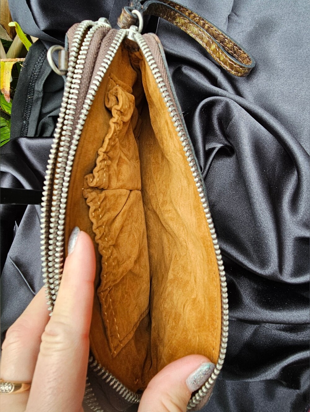 Patricia Nash Melissana Tooled Turquoise Clutch Pouch - Picture 3 of 4
